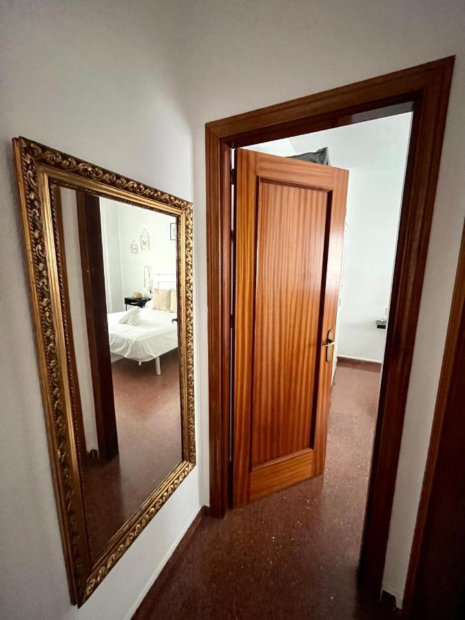 Vera Apartment, Acogedor Y Tranquilo En El Corazon De La Ciudad Antequera Luaran gambar