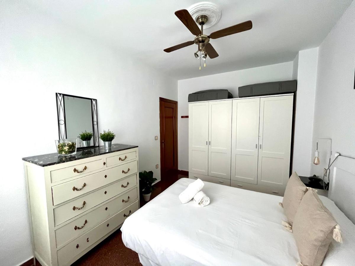 Vera Apartment, Acogedor Y Tranquilo En El Corazon De La Ciudad Antequera Luaran gambar